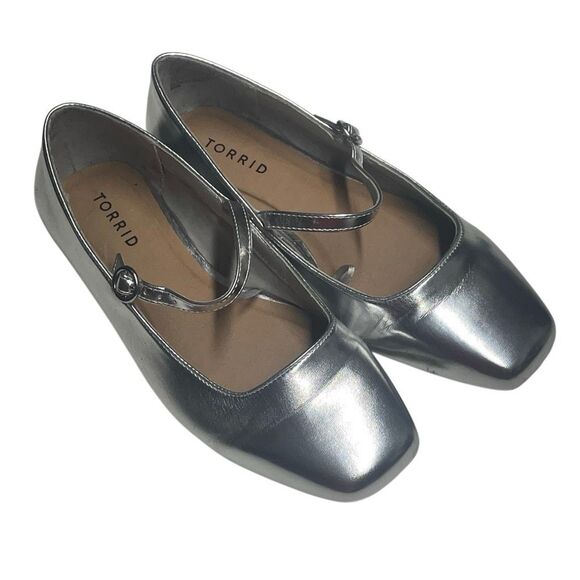 Torrid Metallic Silver Square Toe Flats - Wide - Picture 1 of 6
